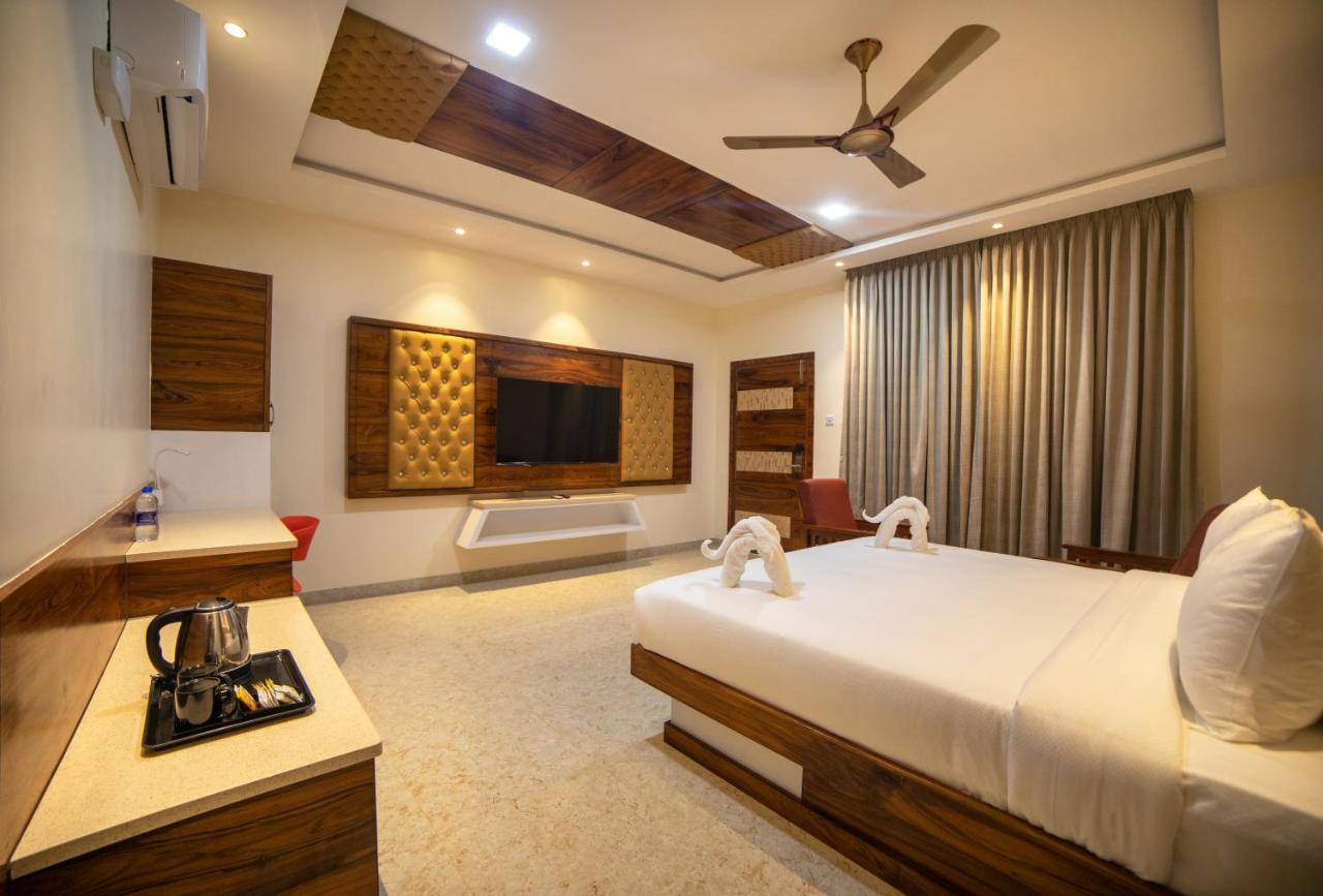 Sr Jungle Resort Коимбатур Экстерьер фото